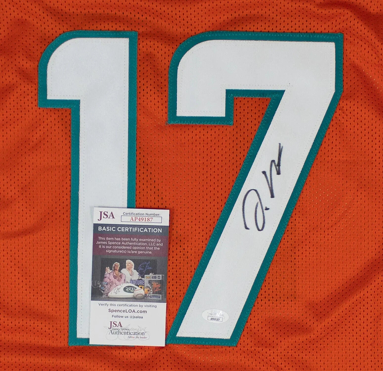 Jaylen Waddle Signed Miami Dolphins Jersey (JSA COA) Ex-Alabama Wide Receiver