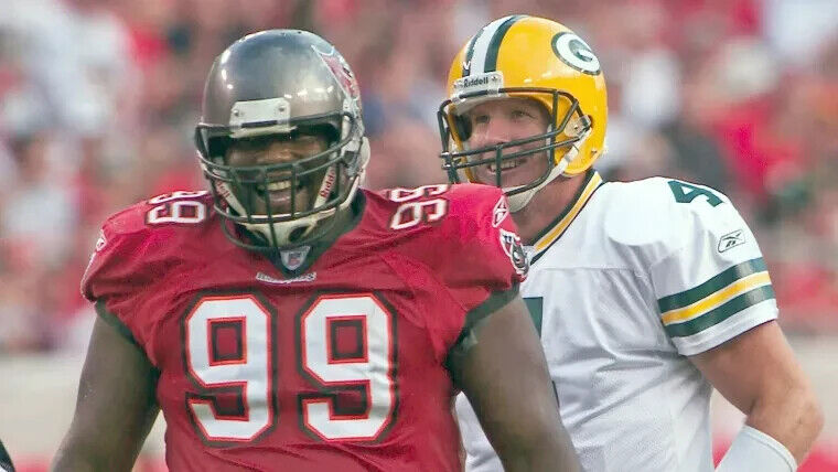 Warren Sapp Signed Tampa Bay Buccaneers Jersey Inscribed "HOF 13" (Beckett) Bucs