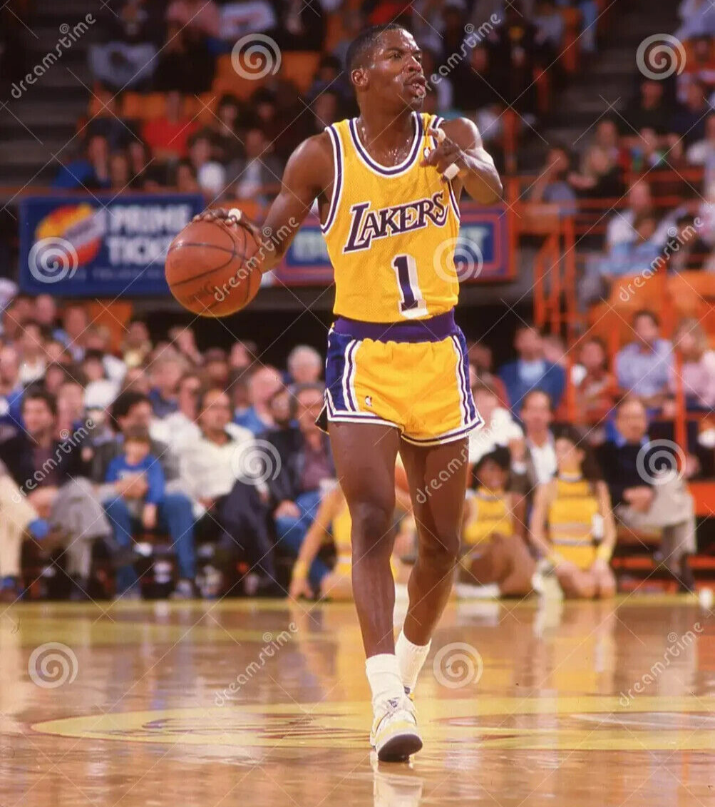 Wes Matthews Signed Los Angeles Lakers Inscribed "2xNBA Champ" Jersey (PSA)