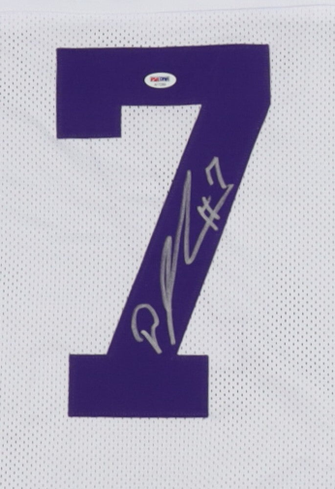 47017896