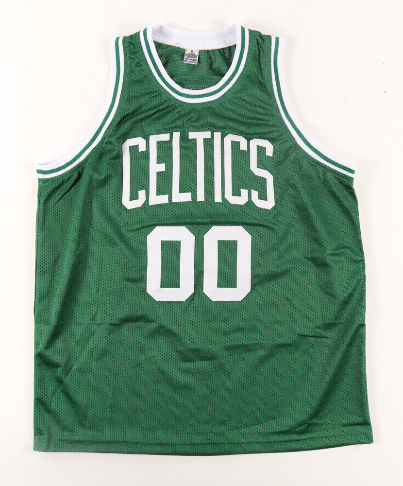 Robert Parish Signed Boston Celtics Jersey (PSA COA) 4XNBA Champion Center/ HOF