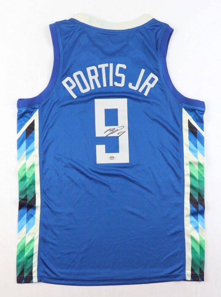Bobby Portis Jr. Signed Milwaukee Bucks Jersey (PSA) 2021 NBA Champion Forward