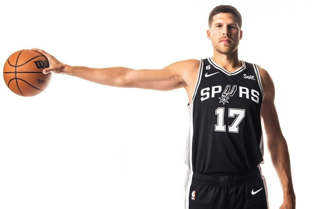 Doug McDermott Signed San Antonio Spurs Jersey (PSA) 2014 1st Rnd Pk #11 Overall