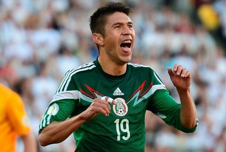 Oribe Peralta Signed Mexican Ntl. Team Soccer Jersey (Beckett) 2012 Gold Medal