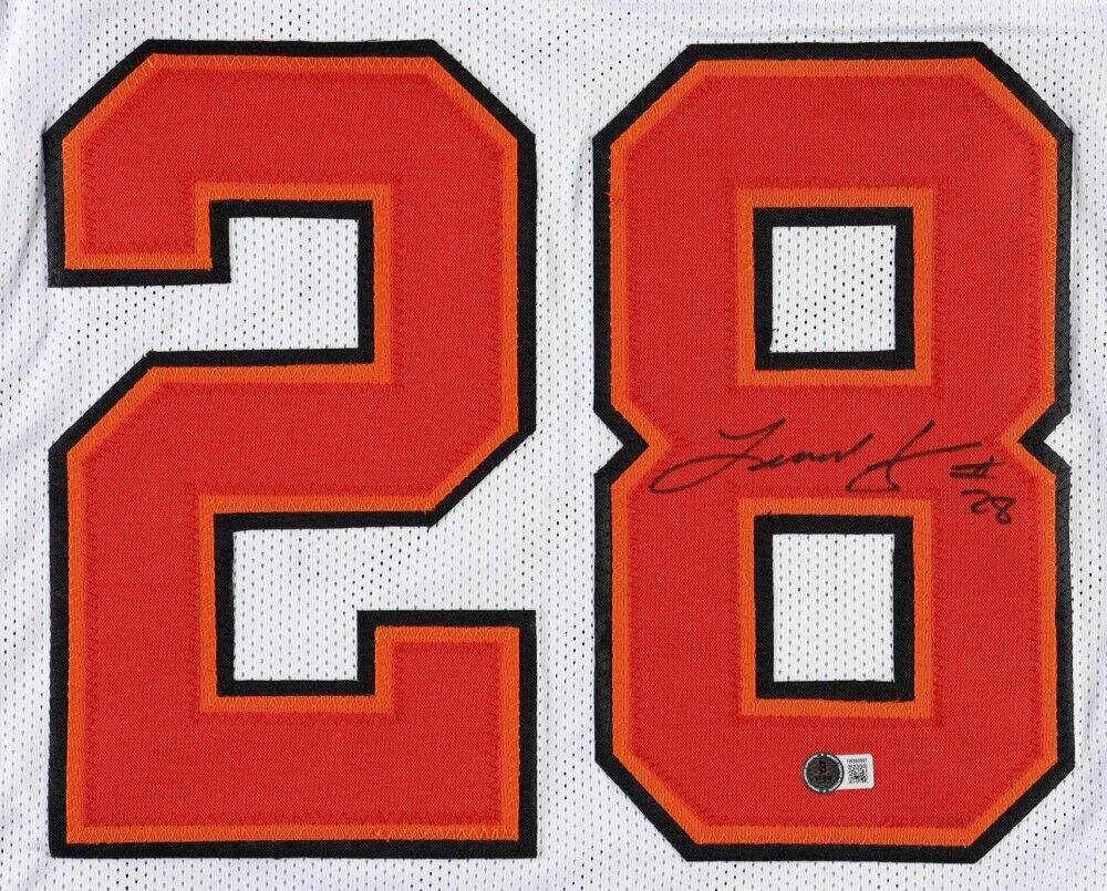 Leonard Fournette Signed Tampa Bay Buccaneers Jersey (Beckett) Super Bowl Champ