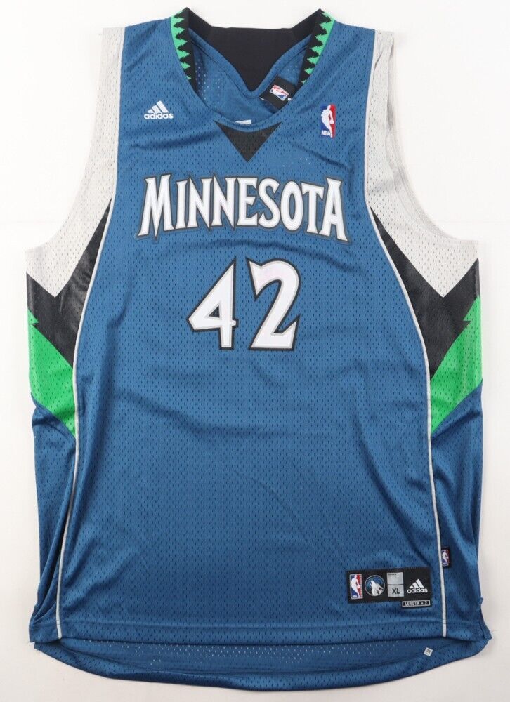Kevin Love Signed Minnesota Timber Wolves Jersey (JSA COA) 2016 NBA Champion P.F
