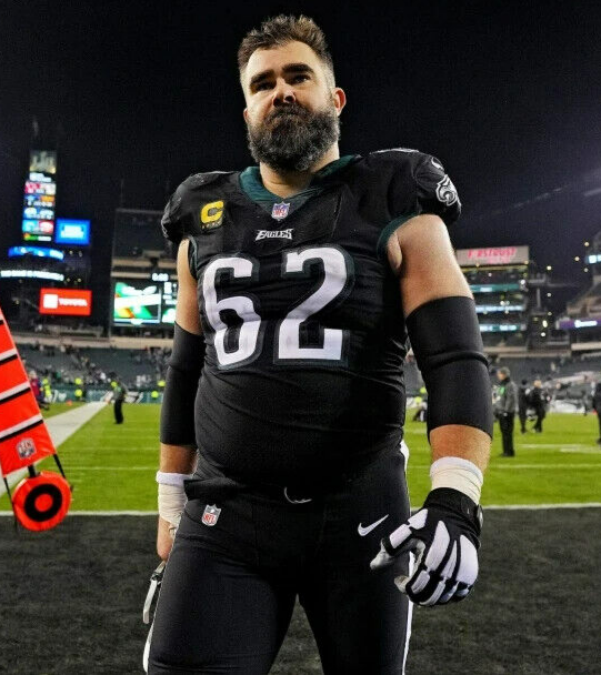 Jason Kelce Signed Philadelphia Eagles Green Jersey (JSA COA) 7xPro Bowl Center