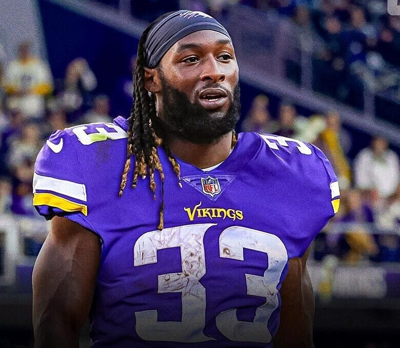 Aaron Jones Signed Minnesota Vikings Jersey (JSA) 2020 Pro Bowl Running Back