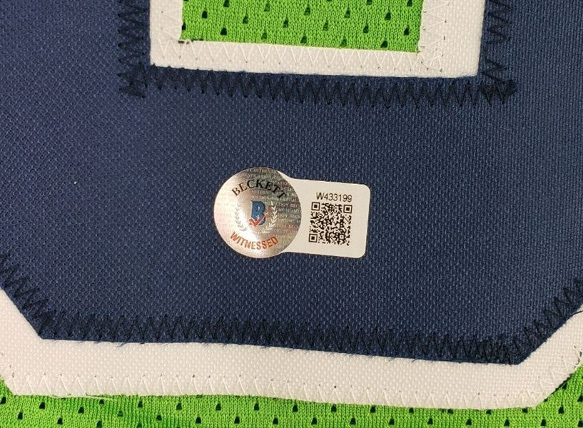 46897121