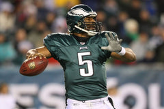 Philadelphia Eagles QB Legends Jersey Signed by 4 Cunningham, McNabb, Vick, Jaws