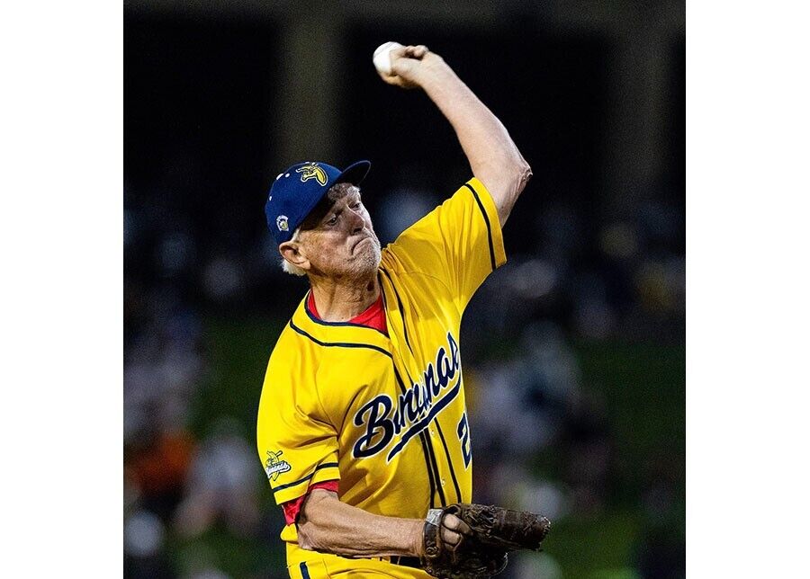 Bill Lee Signed Savannah Jersey Inscribed "60 Bananas" & "Spaceman" (Beckett)