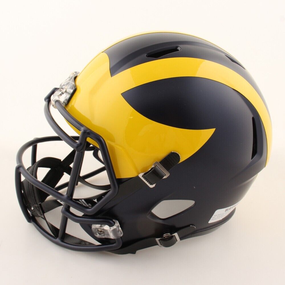 Blake Corum Signed Michigan Wolverines Full-Size Speed Helmet (Beckett) Rams R.B