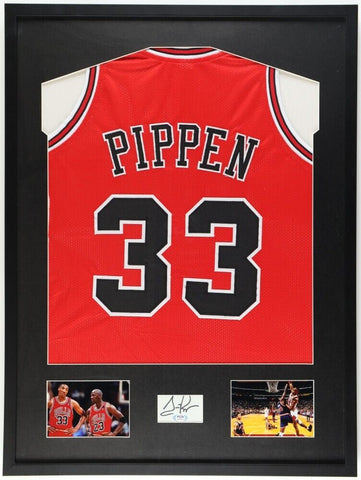 Scottie Pippen Signed Framed Cut Display w Jersey (PSA) Chicago Bulls 6xChampion