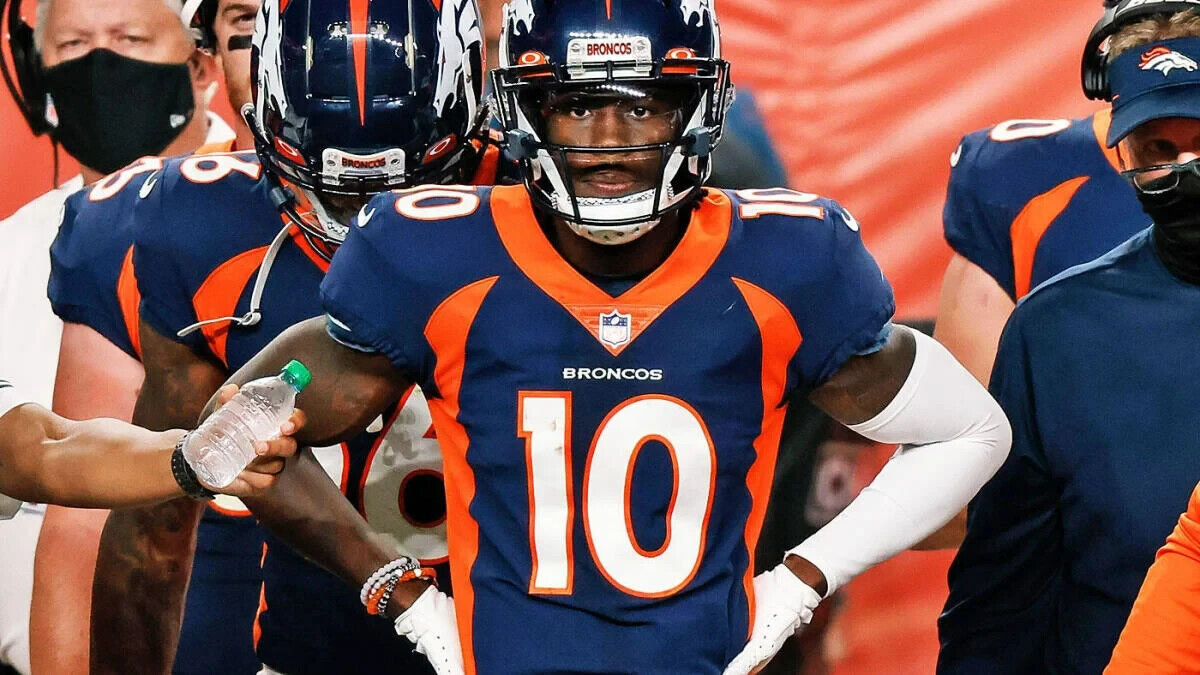 Jerry Jeudy Signed Denver Broncos Jersey (Beckett COA) Ex-Alabama Wide Receiver