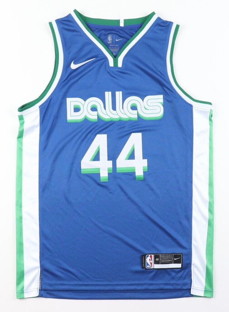 Davis Bertans Signed Dallas Mavericks Jersey (Beckett COA) AKA: Latvian Laser