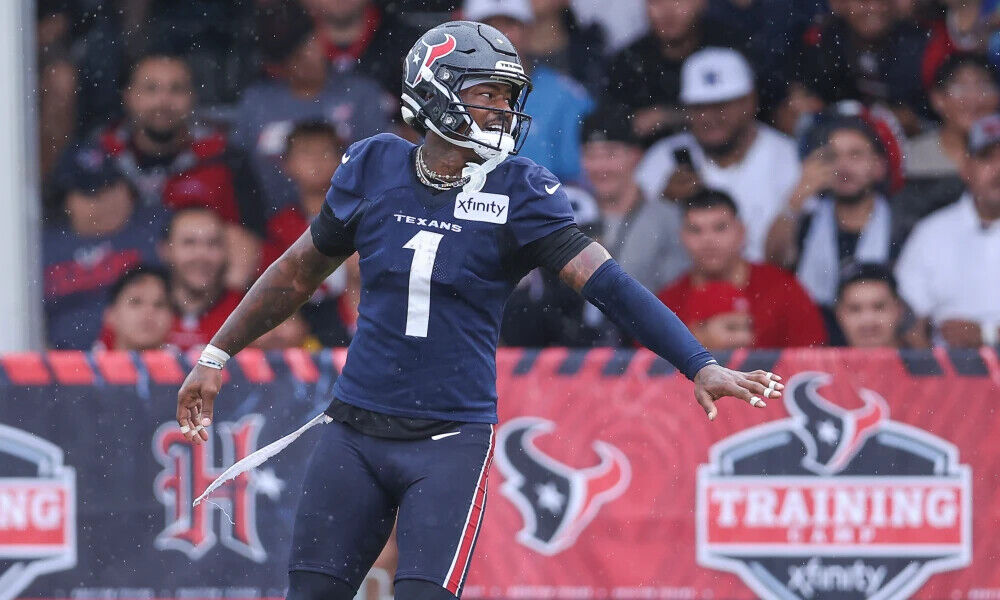Stefon Diggs Signed Houston Texans Red Jersey (Beckett) 4xPro Bowl Wide Receiver