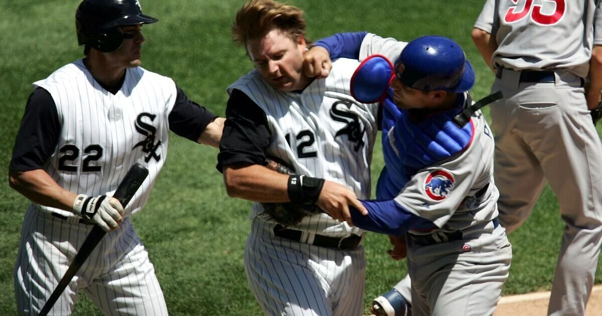 A. J. Pierzynski Signed Chicago White Sox Jersey (Beckett) 2005 W Series Champs