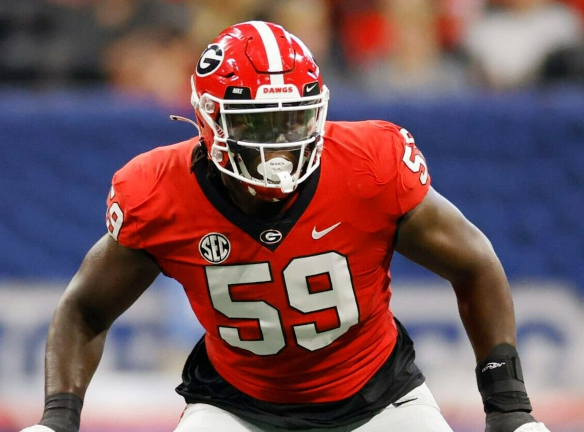 Broderick Jones Signed Georgia Bulldogs Jersey (JSA COA) Steeler 2023 1st Rnd Pk