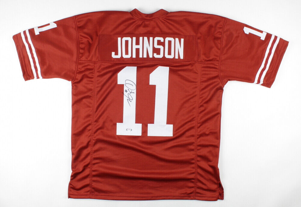Derrick Johnson Signed Texas Longhorns Jersey (PSA COA) K.C.Chiefs L.B 2005–2017