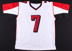 Michael Vick Signed Atlanta Falcons Jersey (JSA COA) 4×Pro Bowl Quarterback