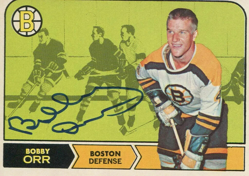 Bobby Orr Signed Boston Bruins Flying Goal Logo Hockey Puck (Bobby Orr GNR COA)