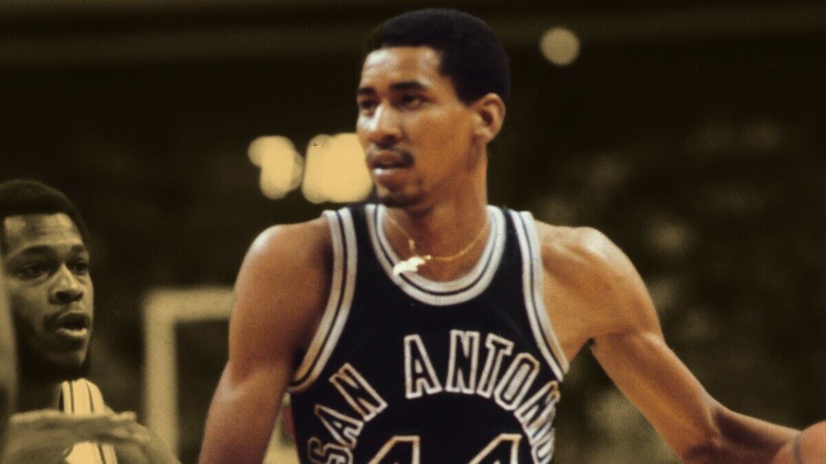 George Gervin Signed San Antonio Spur Jersey Inscribed "HOF 96" (JSA) The Iceman
