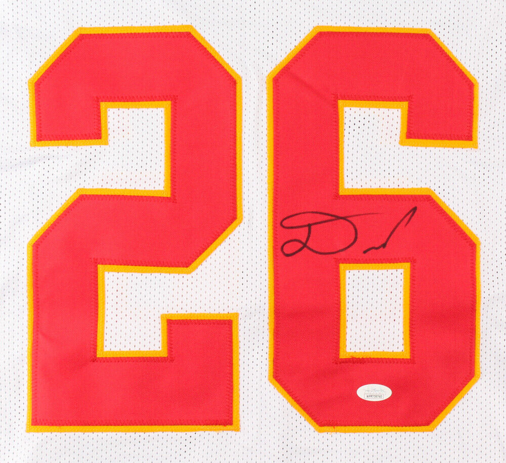 Damien Williams Signed Kansas City Chiefs Jersey (JSA COA) Super Bowl LIV Champ