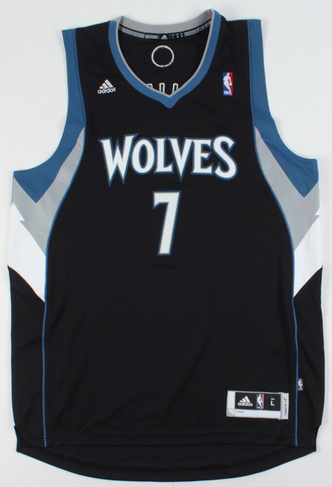 Derrick Williams Signed Minnesota Timberwolves Custom NBA Jersey (JSA COA) #2 Pk