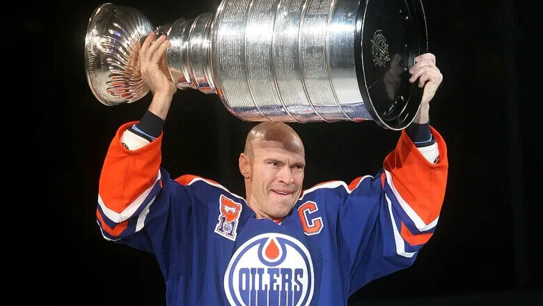 Mark Messier Signed Edmonton Oiler 35x43 Framed Jersey (JSA) 6xStanley Cup Champ