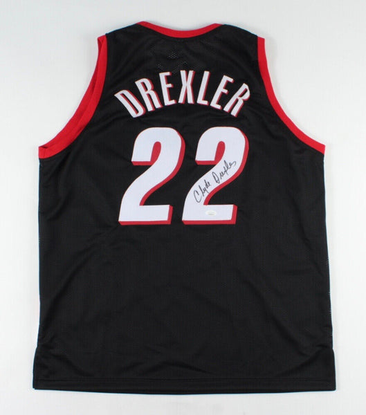 Facsimile Autographed Clyde Drexler Portland Red Reprint Laser Auto  Basketball Jersey Size Men's XL at 's Sports Collectibles Store