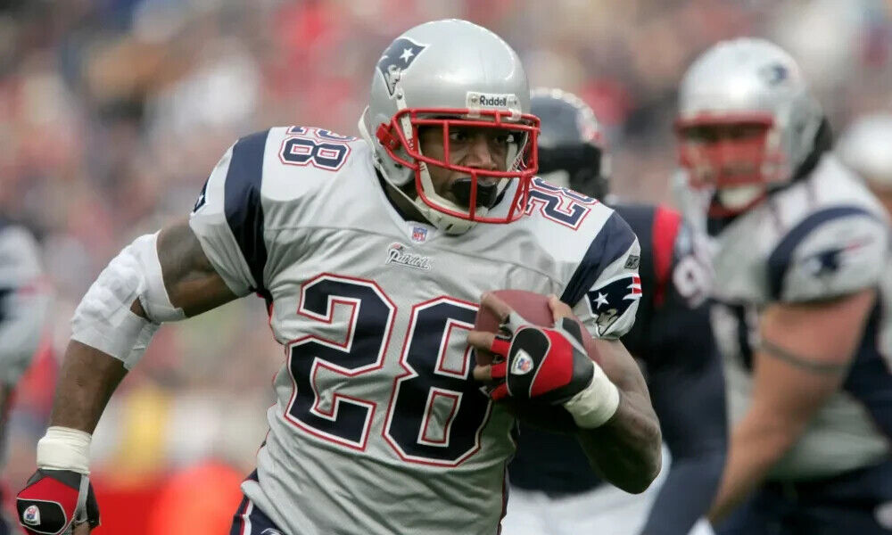 Corey Dillon Signed New England Patriots Mini Helmet (Beckett) Super Bowl 39 R.B