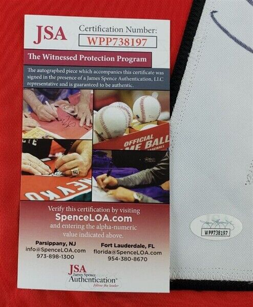 Chris Chelios Signed Chicago Blackhawks Jersey (JSA COA) Hall of Fame Defenseman