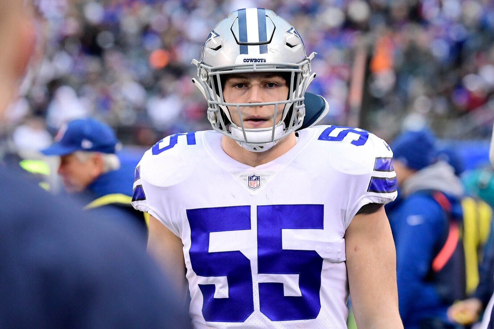 Leighton Vander Esch Signed Cowboys Jersey (JSA Holo) Dallas 2018 #1 Draft Pk