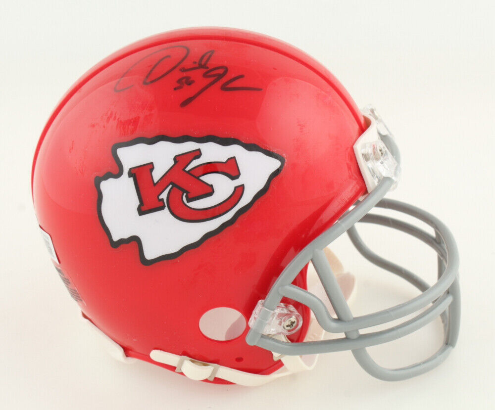 Derrick Johnson Signed Chiefs Mini Helmet (Beckett) Kansas City L.B. (2005–2017)