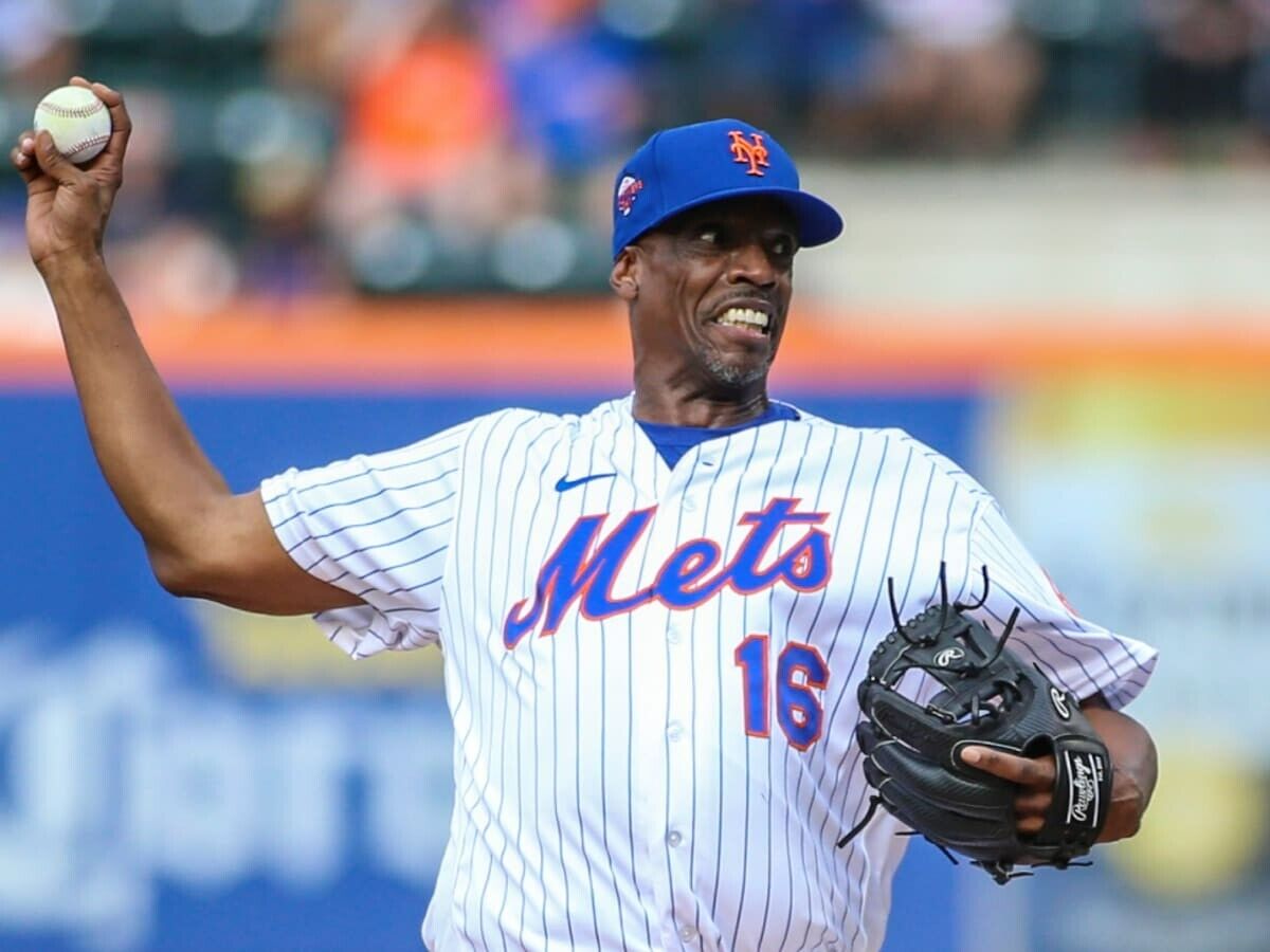 Dwight "Doc" Gooden Signed Mets Jersey (JSA COA) 3xWorld Series Champion