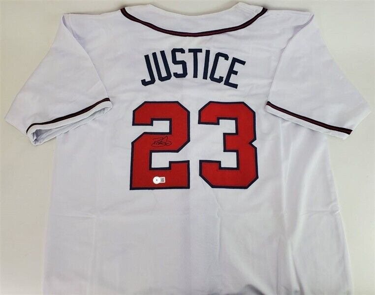 Dave Justice Signed Atlanta Braves Jersey (Beckett) 2xWorld Series Champion / OF