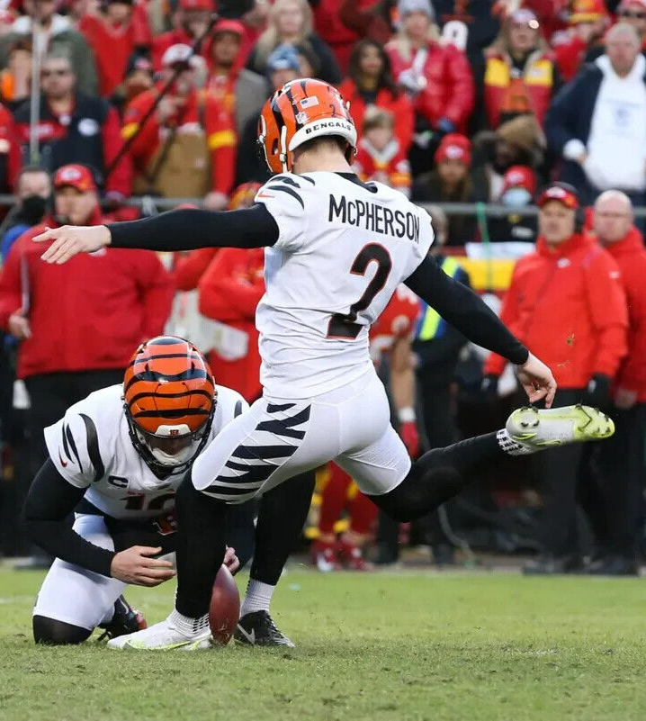 Evan McPherson Signed Cincinnati Bengals Jersey (JSA) Ex Florida Gator Kicker