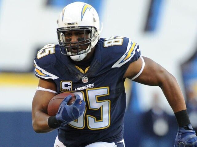 Antonio Gates Signed San Diego Chargers Jersey (JSA COA) 8×All Pro Tight End