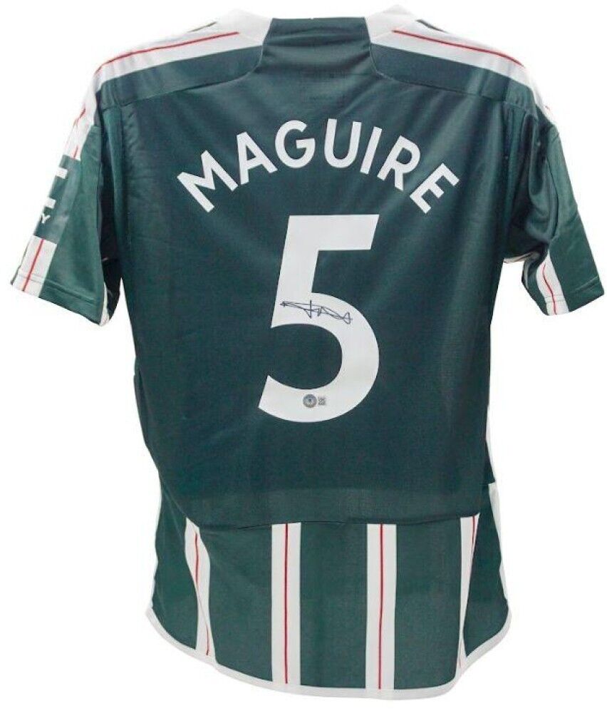 Harry Maguire Signed Manchester United Adidas Soccer Jersey (Beckett) 2019 /2023