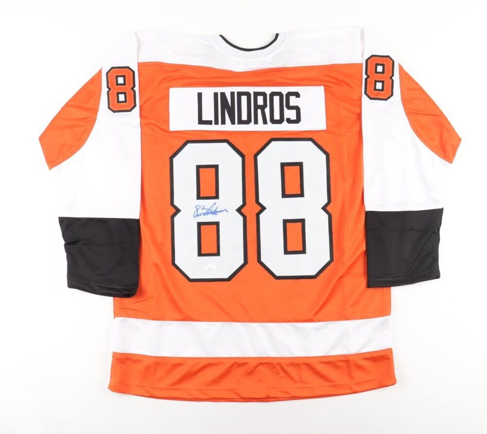 Eric Lindros Signed Philadelphia Flyer Jersey (JSA COA) NHL 1992–2007 / HOF 2016