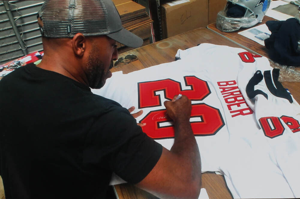 Ronde Barber Signed Tampa Bay Buccaneers Jersey (Radtke COA) 5xPro Bowl Def Back