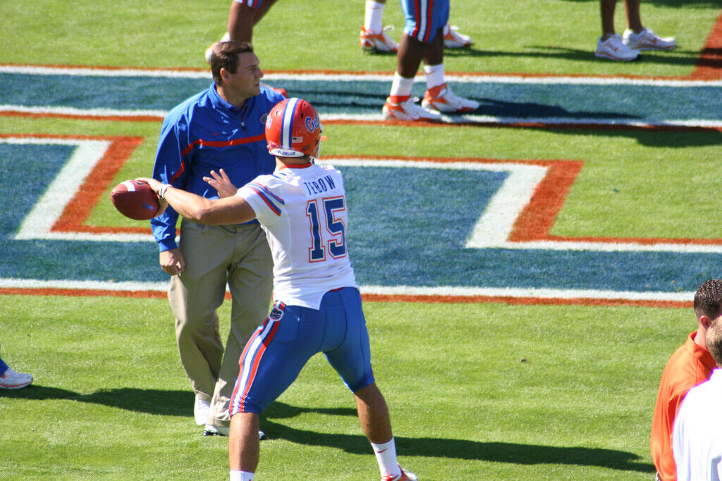 Tim Tebow Signed Florida Gators: 2008 National Champs / Collector's Edition Book