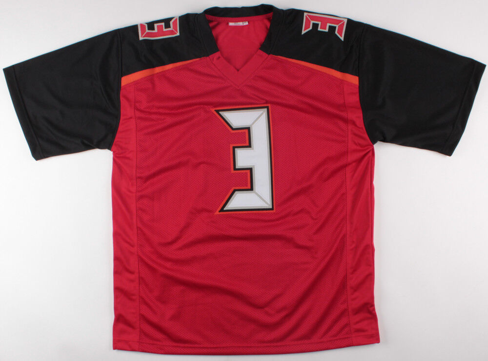 Jameis Winston Signed Tampa Bay Buccaneers Jersey (Beckett COA) NFL R.O.Y 2015