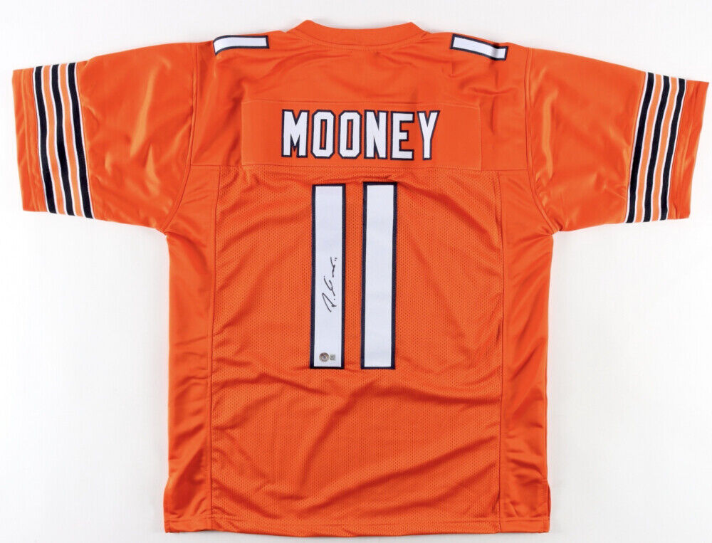 Darnell Mooney Signed Chicago Bears Jersey (Beckett) 2020 Bears Draft Pk WR