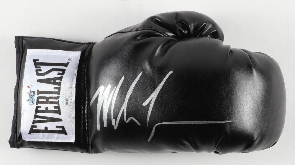 Mike Tyson Signed Everlast Boxing Glove (JSA & Tyson)  Iron Mike / Kid Dynomite