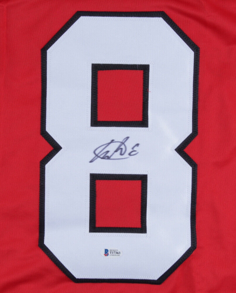 Dominik Kubalik Signed Blackhawks Jersey (Beckett COA) Chicago Sophmore Center