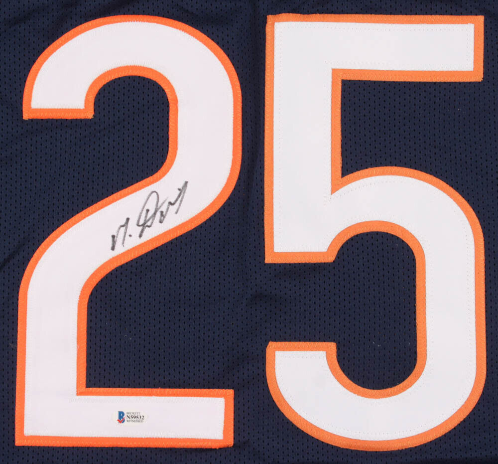 Mike Davis Signed Bears Jersey (Beckett COA) Chicago's 2019 Feature Back