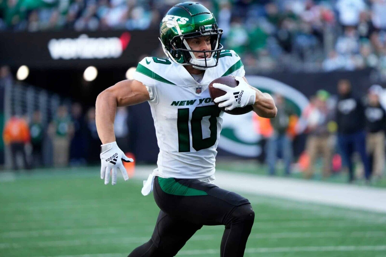 Braxton Berrios Signed New York Jets Flash Speed Mini Helmet (JSA & Players Ink)