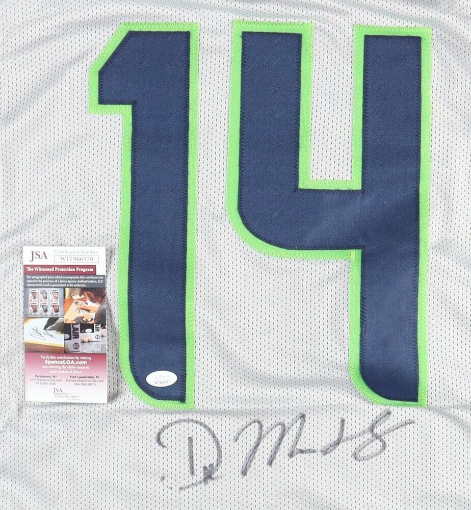 D. K. Metcalf Signed Seahawks Jersey (JSA COA) Seattle 2nd Rd Pick 2019 Ole Miss