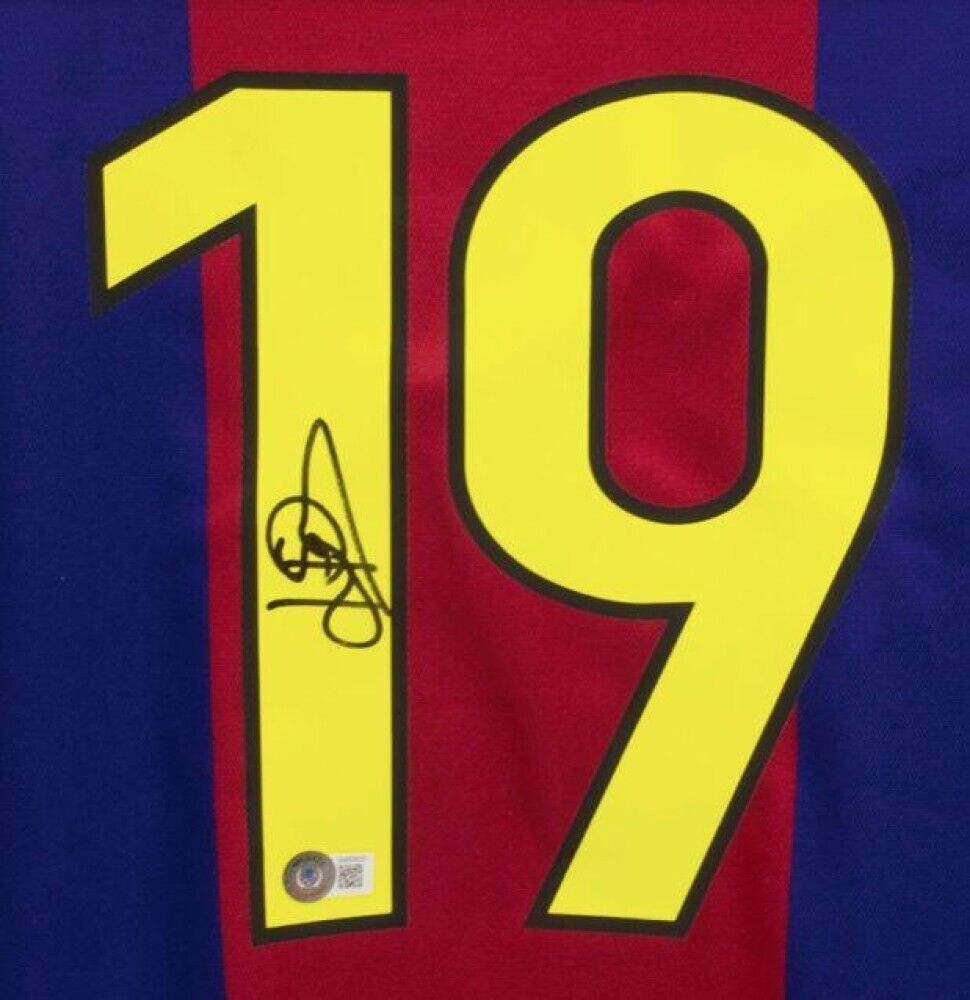 Patrick Kluivert Signed Barcelona FC Nike Style Home Jersey (Beckett) 149 Goals